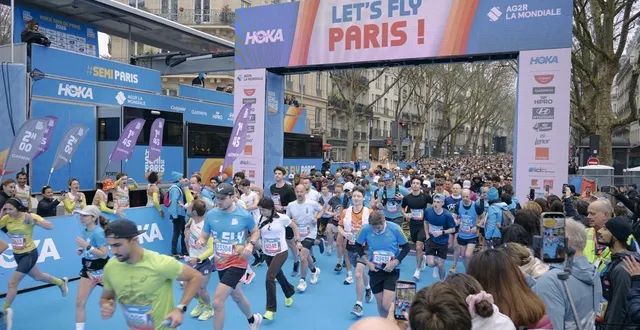 photo  ce dimanche 8 mars, le semi-marathon de paris avait lieu et certains coureurs ont eu des idées originales…  &copy;  benoit durand / afp 
