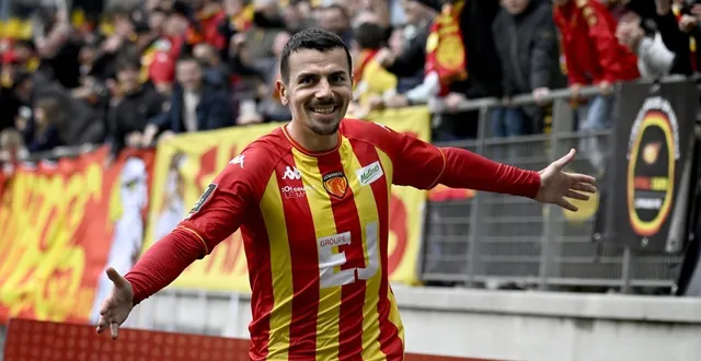 photo  antoine rabillard a ouvert le score face à annecy à la 16e minute, en faveur du mans fc.  &copy;  marc ollivier/ouest-france 