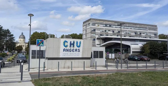 photo  la solidarité s’est mise en place, à angers, pour aider un père de famille à aller voir son fils, hospitalisé après un grave accident.  &copy;  ouest-france 