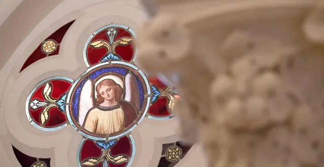 photo  les vitraux font partie du patrimoine verrier.  &copy;  illustration co – marie delage 