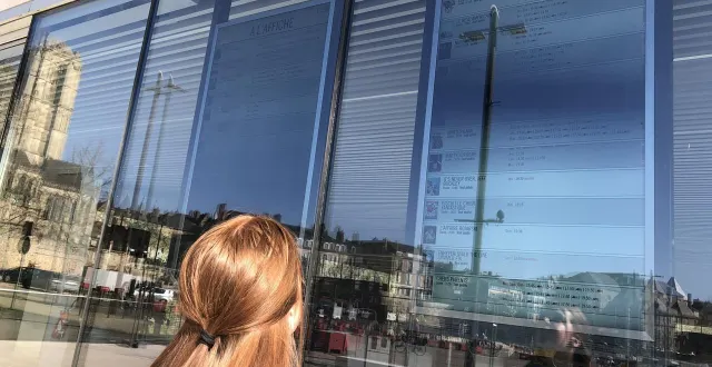 photo  le cinéma pathé, au mans (sarthe), propose quatre séances hebdomadaires en version française sous-titrée (vfst) pour chaque sortie nationale. une façon de rendre le septième art accessible aux personnes sourdes et malentendantes.  &copy;  ouest-france 