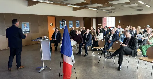 photo  le candidat rn aux élections municipales de saint-nazaire (loire-atlantique), julio pichon, ce dimanche 8 mars 2026.  &copy;  ouest-france 