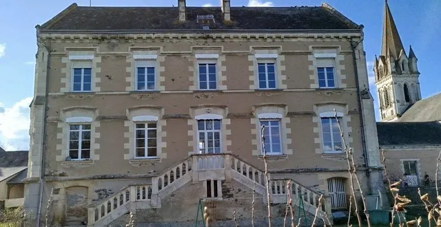 photo  la vue du presbytère côté est, côté jardin.  &copy;  ouest-france 