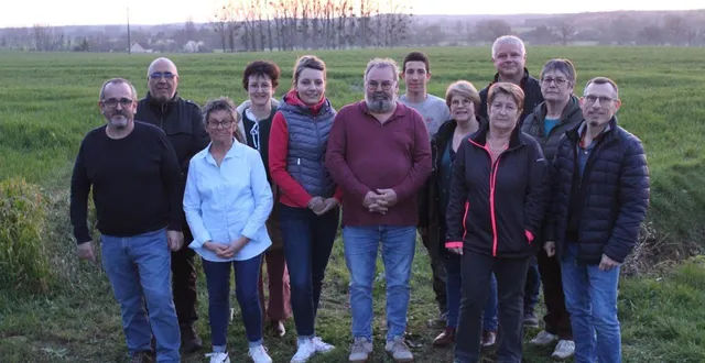 photo  thierry ricot conduit la liste « crosmières, un véritable avenir pour demain » pour les élections municipales des 15 et 22 mars 2026 à crosmières (sarthe).  &copy;  thierry ricot 