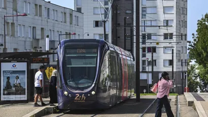photo  des travaux sont nécessaires sur le réseau tramway du mans, ce qui occasionnera des coupures de la circulation deux soirs d’affilée. 