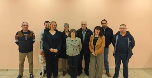 photo  de gauche à droite, xavier ruault, clément frankhauser, angélique durigo, jennifer chevallier, nicole chantepie, joseph lambert, nathalie lambert, sylvain juin, stéphane gohory.  &copy;  ouest-france 