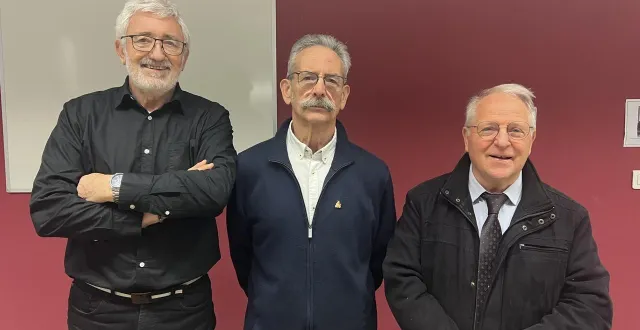 photo  michel trémorin, mariano caldorero et michel brilland restent coprésidents de la société d’horticulture de l’orne.  &copy;  ouest-france 