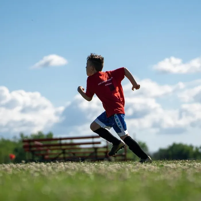 Un animateur « s’amusait » à tirer des ballons sur des enfants de 3 ans, le tribunal prononce une relaxe  (Ouest-France)