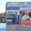 photo  les affiches des listes de benoît nicolardot et fabrice brivain pour les élections municipales à sablé. 