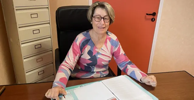 photo  colette gagneux, 21 ans de secrétaire de mairie et plus de 20 ans de mandat de maire.  &copy;  co 