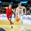 photo  l’américain jacob wiley, ici en défense sur le manceau david dileo lors du match aller, le 4 février 2026 à antarès, a depuis quitté le rytas vilnius. 