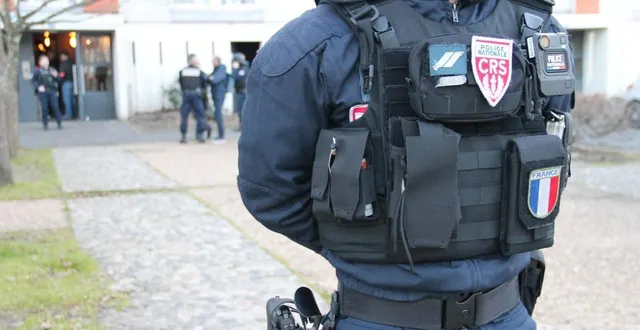 photo  des crs ont notamment été mobilisés ce mardi 10 mars 2026, lors d’une opération de police menée dans le quartier des sablons, au mans (sarthe). (photo d’illustration).  &copy;  archives ouest-france 
