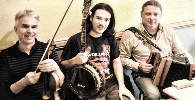 photo  le groupe speed the slough est le fruit de rencontres, lors des sessions angevines et nantaises, de trois musiciens passionnés de musique traditionnelle irlandaise.  &copy;  speed the plough 