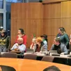 photo  la séance du conseil municipal du 2 mars dernier (lire par ailleurs) a dû être interrompue : une bande carnavalesque a fait irruption, tentant par des dons de faire pencher la balance en sa faveur… 