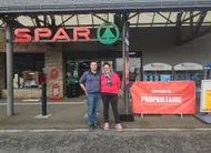 photo  cela fait désormais une semaine que charlotte et sébastien cruaud, 41 et 42 ans, ont repris le spar. 