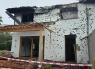 photo  la maison qui abritait les membres de la mission de l'unicef a été touché par un drone. 