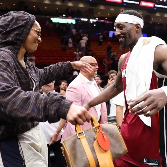 photo a’ja wilson et bam adebayo ont officialisé leur couple après les jo de paris 2024/  ©  megan briggs / afp