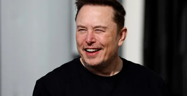 photo  le pdg de tesla, elon musk, est photographié lors d’une visite à l’usine de voitures électriques de l’entreprise à grünheide, près de berlin, dans l’est de l’allemagne, le 13 mars 2024.  &copy;  odd andersen / afp 