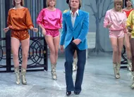 photo  le chanteur français claude françois répète au grand music-hall parisien, le 22 septembre 1964. photo d’illustration. 