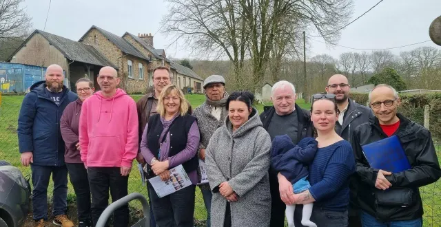photo  la liste menée par yann labbé veut faire de leur commune un lieu de vie.  &copy;  fourni par l’équipe de yann labbé 