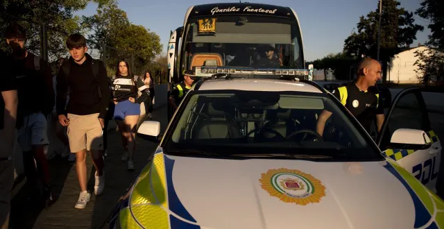 photo  un homme a été placé en garde à vue après la mort de trois femmes dans l’incendie volontaire d’un immeuble dans le nord de l’espagne, des faits pour lesquels l’enquête s’oriente vers l’hypothèse d’un crime sexiste. photo d’illustration.  &copy;  jorge guerrero / afp 
