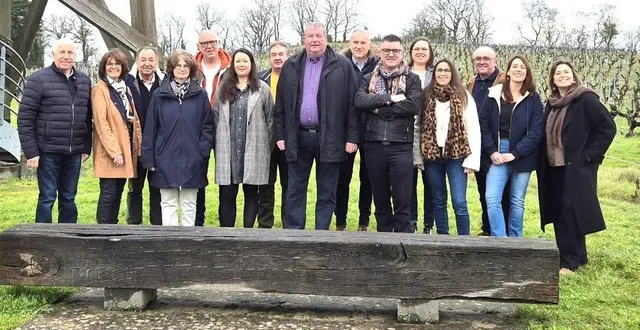 photo  la liste construire et vivre ensemble à chaudefonds-sur-layon autour d’yves berland, tête de liste  &copy;  construire et vivre ensemble à chaudefonds-sur-layon 
