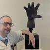 photo le chirurgien fabrice rabarin est le directeur du centre de la main, basé à trélazé.