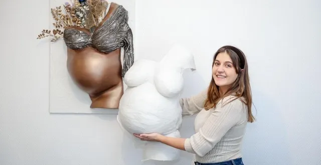 photo  depuis le mois de février 2026 à la flèche (sarthe), lucie veniat moule des ventres de femmes enceintes pour offrir aux futures mamans un souvenir unique de leur grossesse.  &copy;  thaïs ouadec 