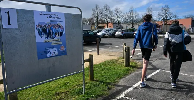 photo  mazé-milon, le 11 mars 2026. sur les panneaux électoraux, pas de concurrence encombrante pour la liste du maire sortant, christophe pot, qui sera seul en lice. une situation que vivront les électeurs dans 108 communes du maine-et-loire.  &copy;  co – laurent combet 