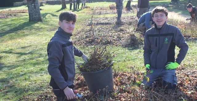 photo  léopold et lucas sont en classe de première à la germinière.  &copy;  le maine libre 