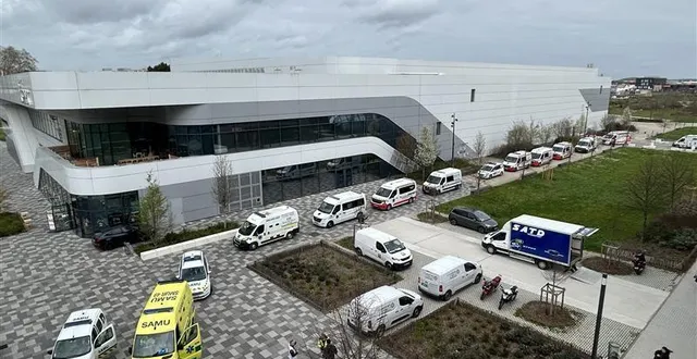 photo  mobilisation des urgentistes et ambulanciers à angers (maine-et-loire).  &copy;  ouest-france 