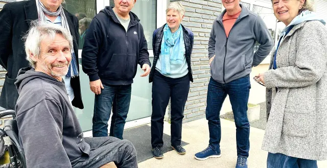 photo  les membres de l’association pour la sauvegarde et la valorisation de l’ex-usine thomson d’angers préparent activement leur première réunion publique, proposée sur deux jours.  &copy;  ouest-france 