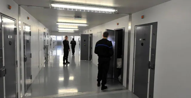 photo  un détenu a ébouillanté son compagnon de cellule et était traduit en justice ce 12 mars 2026.  &copy;  archives ouest-france 