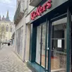 photo  la boutique kickers est rue saint-aubin depuis 2012. elle a fermé ses portes depuis mercredi 11 mars 2026. 