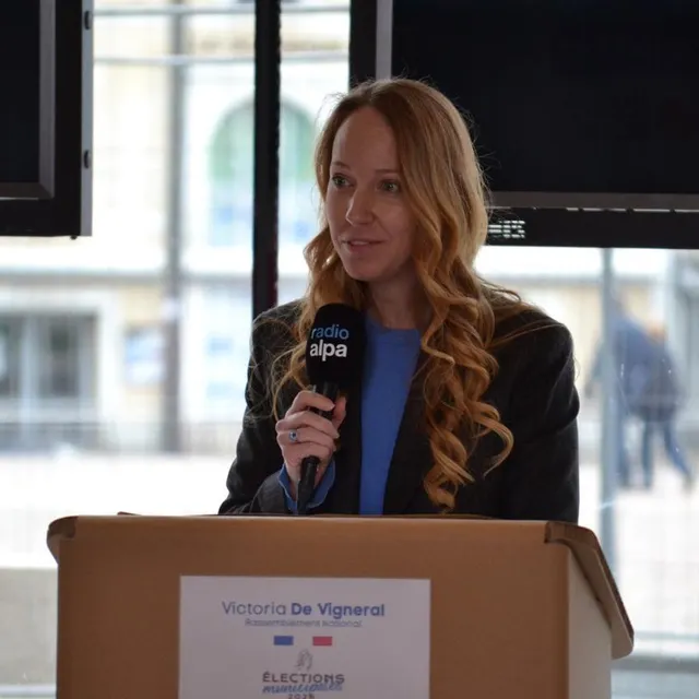 photo victoria de vigneral, candidate du rassemblement national aux élections municipales de mars 2026, au mans (sarthe)  ©  ouest-france