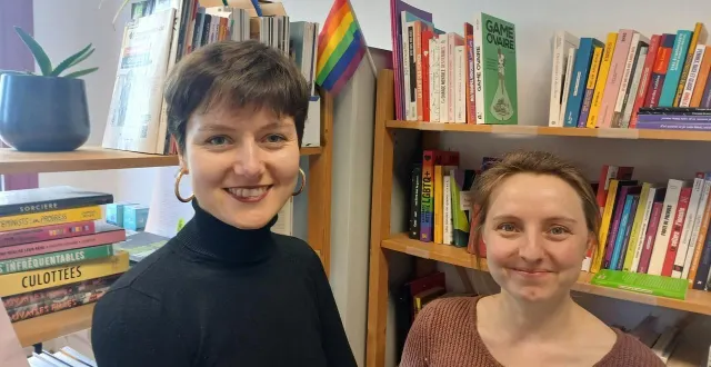 photo  estelle rivière, 28 ans, chargée de projet et marion brige, 35 ans, animatrice de prévention au planning familial de l’orne.  &copy;  ouest-france 