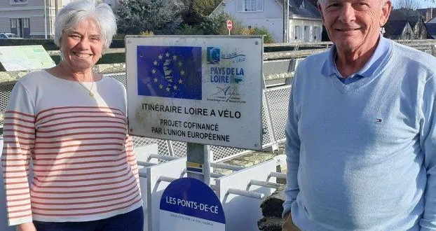 photo  catherine et hervé tréhard ouvrent leur maison aux pèlerins.  &copy;  ouest-france 
