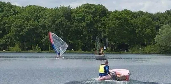 photo  le lac de la gémerie va accueillir tout le week-end des compétiteurs pour le championnat départemental.  &copy;  ouest-france 