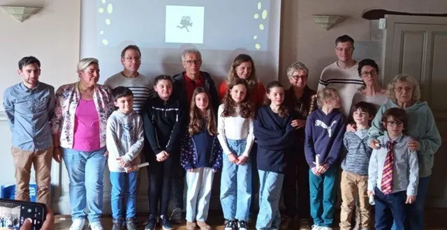 photo  photo souvenir des apprentis réalisateurs.  &copy;  co 