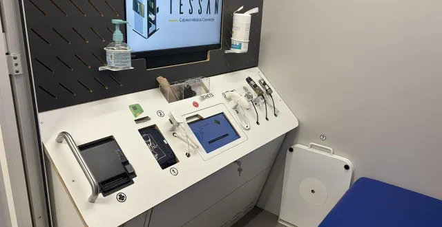 photo  les téléconsultations en pharmacie sont une des solutions mises en place pour remédier au manque de médecins généralistes. ici celle de la pharmacie leriche à alençon.  &copy;  ouest-france 