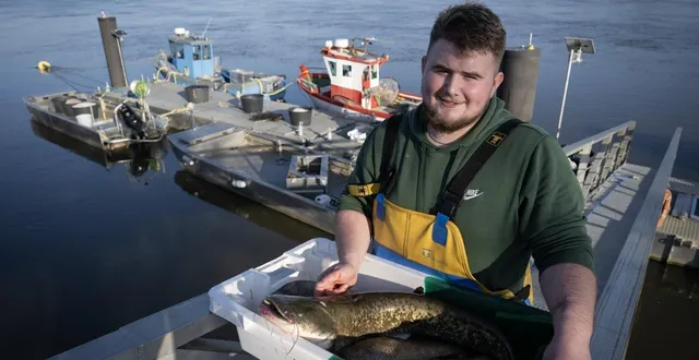 photo  sainte-luce-sur-loire, le 4 mars 2025. mathéo bonnet est pêcheur professionnel en loire-atlantique. depuis 2025, le conseil départemental de maine-et-loire lui a attribué des baux de pêche sur la sarthe et la mayenne.  &copy;  po - nathalie bourreau 