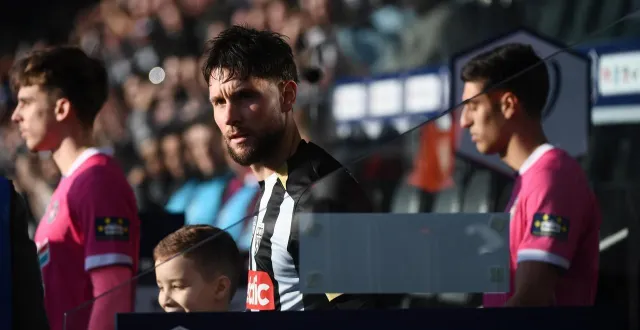 photo  vice-capitaine d’angers-sco, jordan lefort vit une saison pleine avec le club angevin.  &copy;  josselin clair 