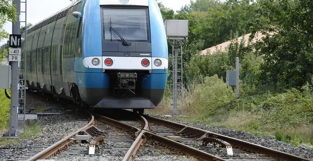 photo  des pannes sur des passages à niveau occasionnent des ralentissements sur plusieurs lignes de ter, ce vendredi 13 mars, dans les pays-de-la-loire.  &copy;  archives 