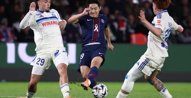 photo  samir el mourabet (à gauche) et valentin barco (à droite).  &copy;  franck fife/afp 