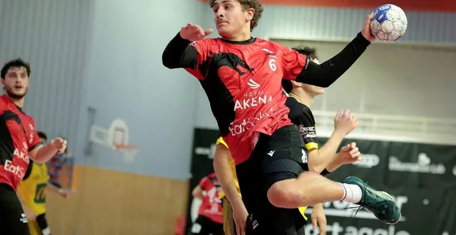 photo  âgé de 18 ans, quentin gilbert accumule du temps de jeu en nationale 3.  &copy;  co - benoit felace 