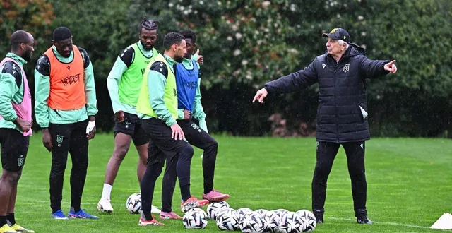 photo  vahid halilhozic intervient souvent dans ses séances.  &copy;  franck dubray 