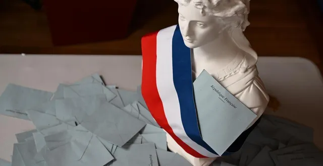 photo  comme entre 2001 et 2008, le mandat des élus municipaux devrait durer sept ans et non six, pour éviter un télescopage avec l’élection présidentielle prévue en 2032.  &copy;  co - josselin clair 