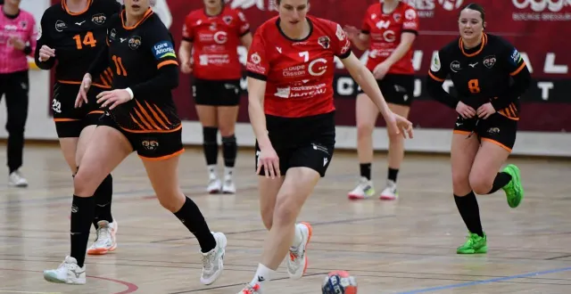 photo  aurélie lhomedet et les moncoutantaises n’ont pas grand-chose à perdre en mayenne.  &copy;  co - jean-paul michenot 