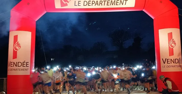 photo  samedi 7 mars, au départ du 10 km, quelque 300 coureurs se sont élancés.  &copy;  ouest-france 