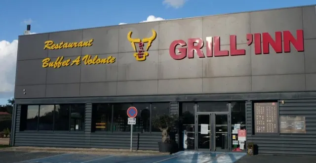 photo  les gérants du grill’inn, un restaurant situé à côté de l’autre usine, sont à l’origine de la pétition.  &copy;  archives co – maxime pionneau 